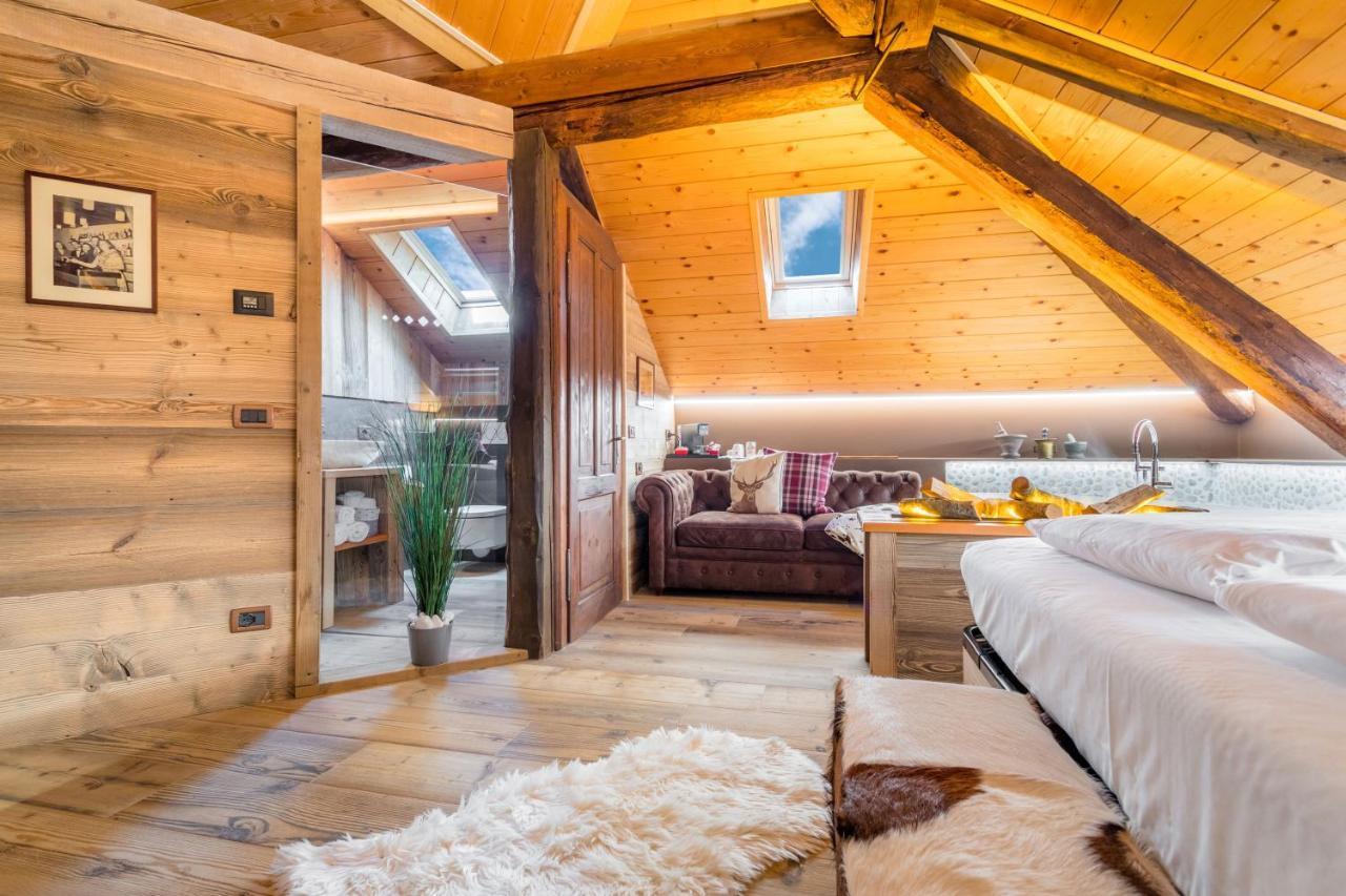John Luxury Suites Фольгария Экстерьер фото