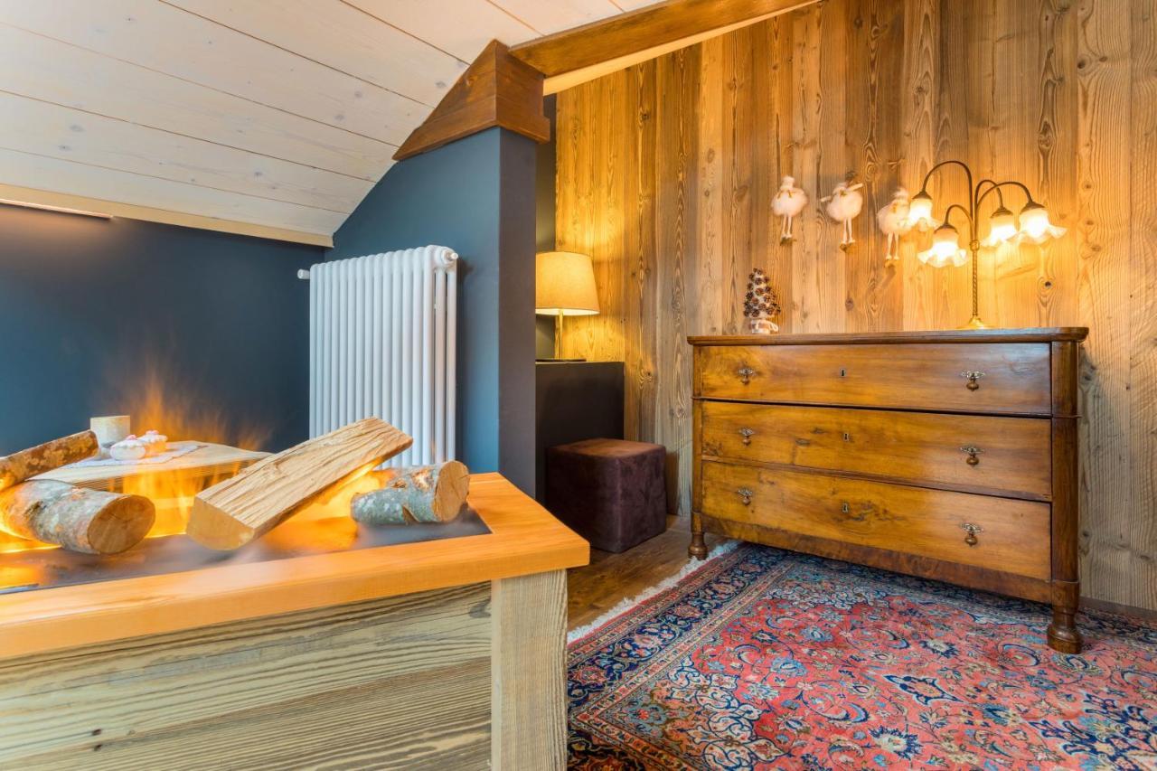 John Luxury Suites Фольгария Экстерьер фото
