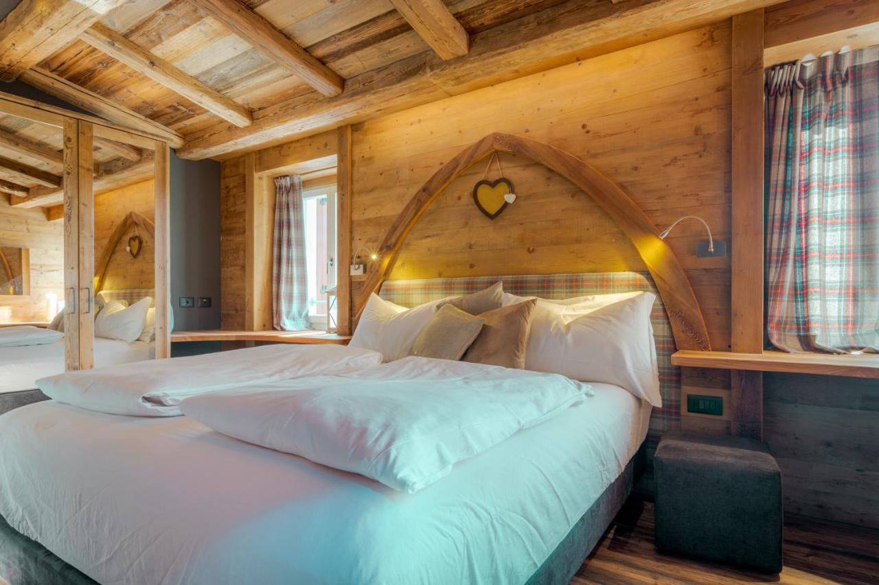 John Luxury Suites Фольгария Экстерьер фото